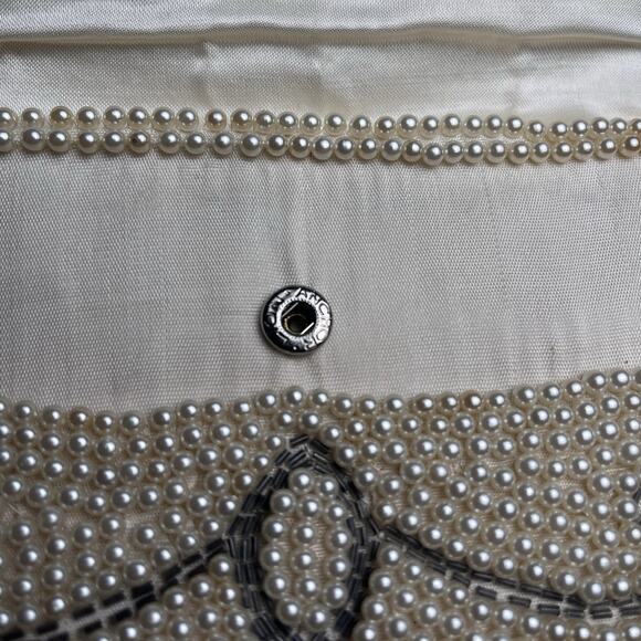 Vintage Pearl Beaded Clutch Handmade Japan Mid Century 8x4 Ivory Butterfly Snap - Picture 12 of 16
